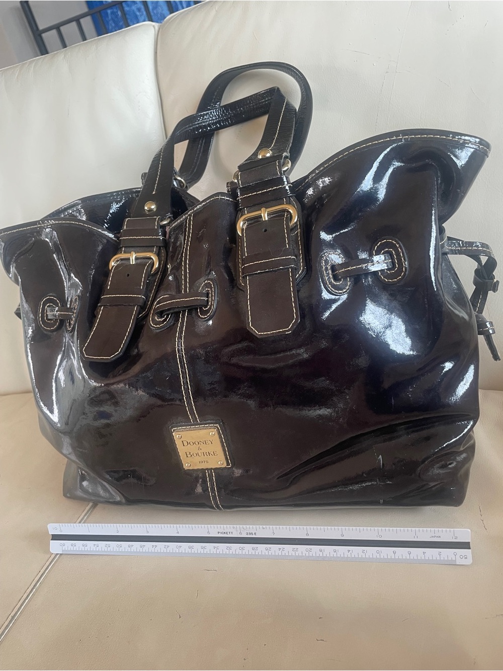 🐎🖤 Dooney & Bourke Black Patent Leather Satchel w/ Gold Plaque and Hardware SEXY